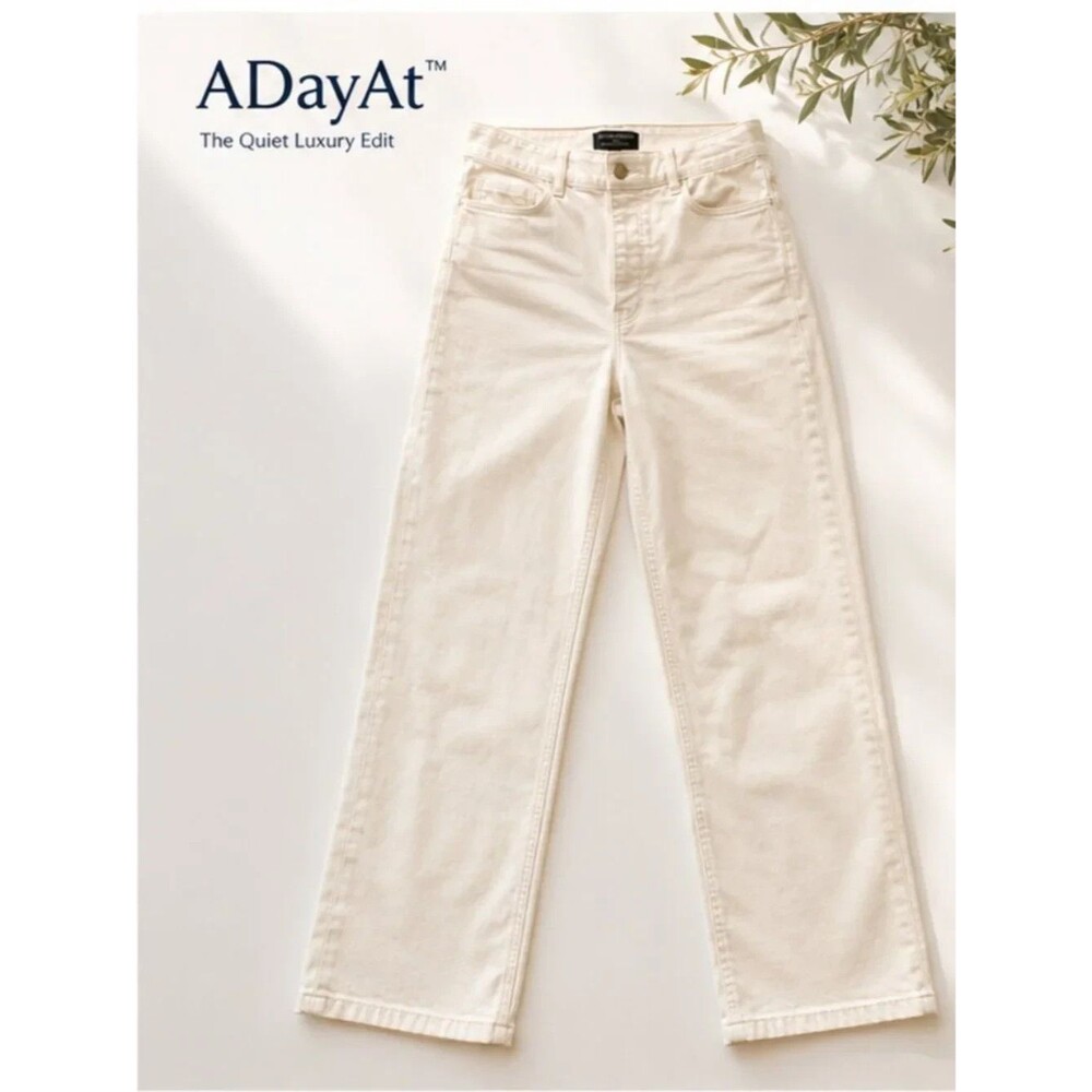 Banana Republic High Rise Straight Jeans 29/8 Ecru Cream Stretch Denim Pants
